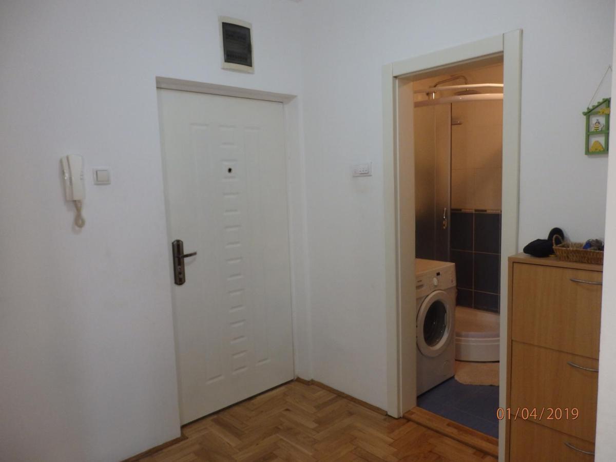 Apartment Erika 2 Novi Sad Eksteriør bilde
